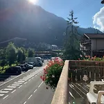 Bed & Breakfast Garni Monika