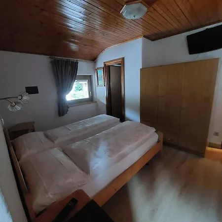 Garni Monika Frühstückspension Canazei