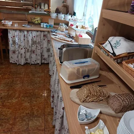 Bed & Breakfast Garni Monika 3*