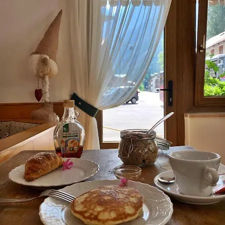 Garni Monika Canazei