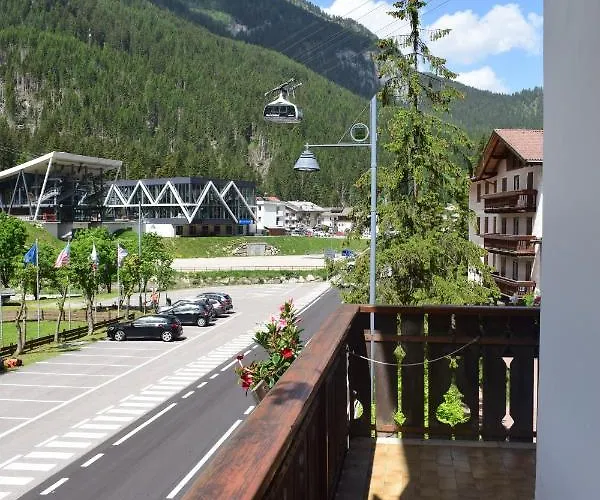 Bed & Breakfast Garni Monika