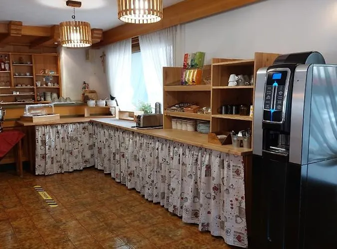 Garni Monika Bed & Breakfast Canazei