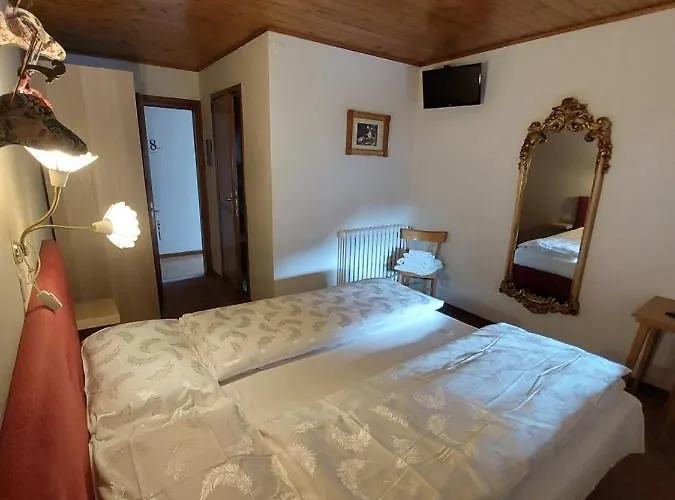 Garni Monika 3* Canazei