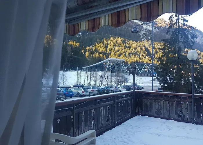 Bed & Breakfast Garni Monika Canazei