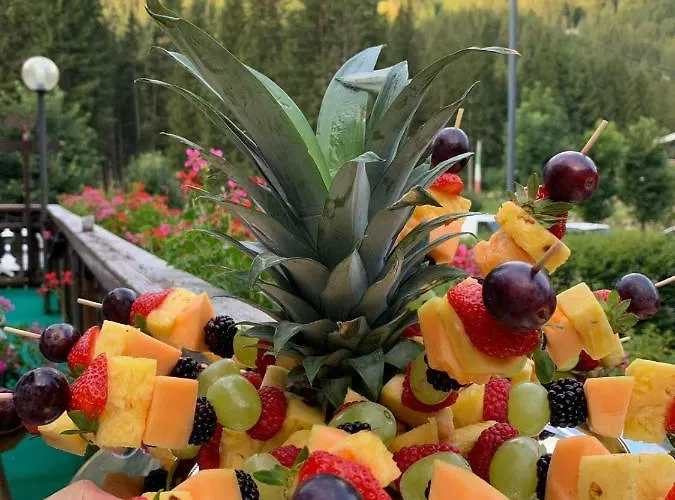 Garni Monika 3* Canazei